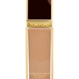 Tom Ford Shade & llluminate Radiance Foundation